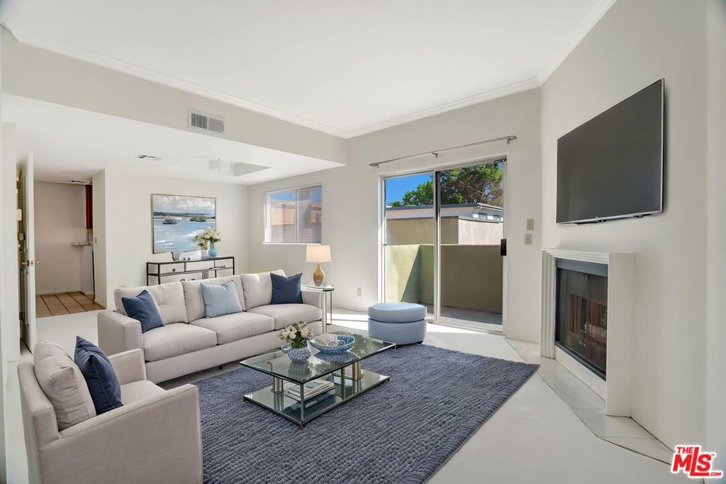 Photo of Listing #26655903