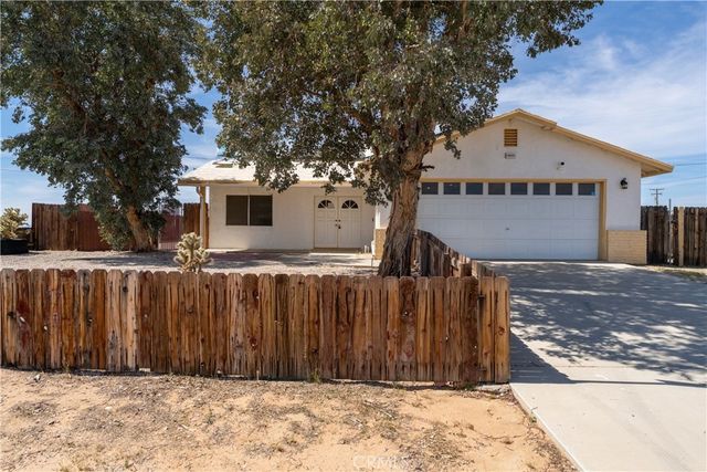19321 97th Street, California City