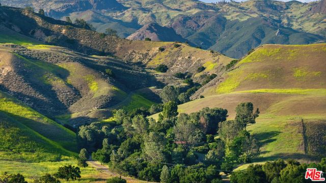 2160 Rambling Oaks Road, Santa Ynez