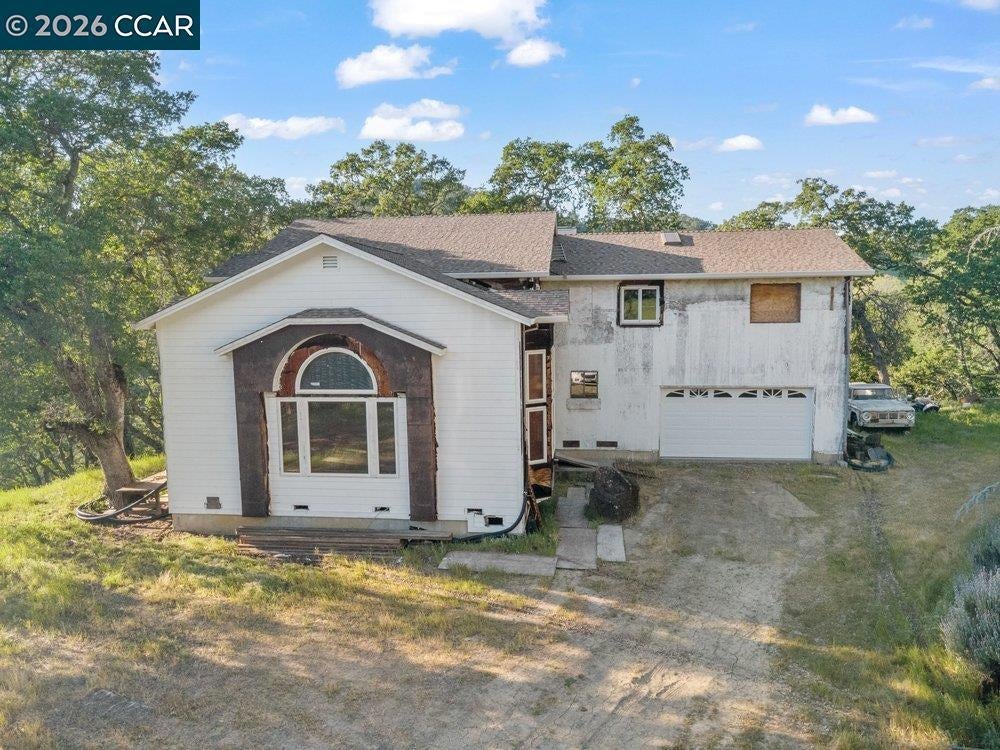 Photo of Listing #41128917