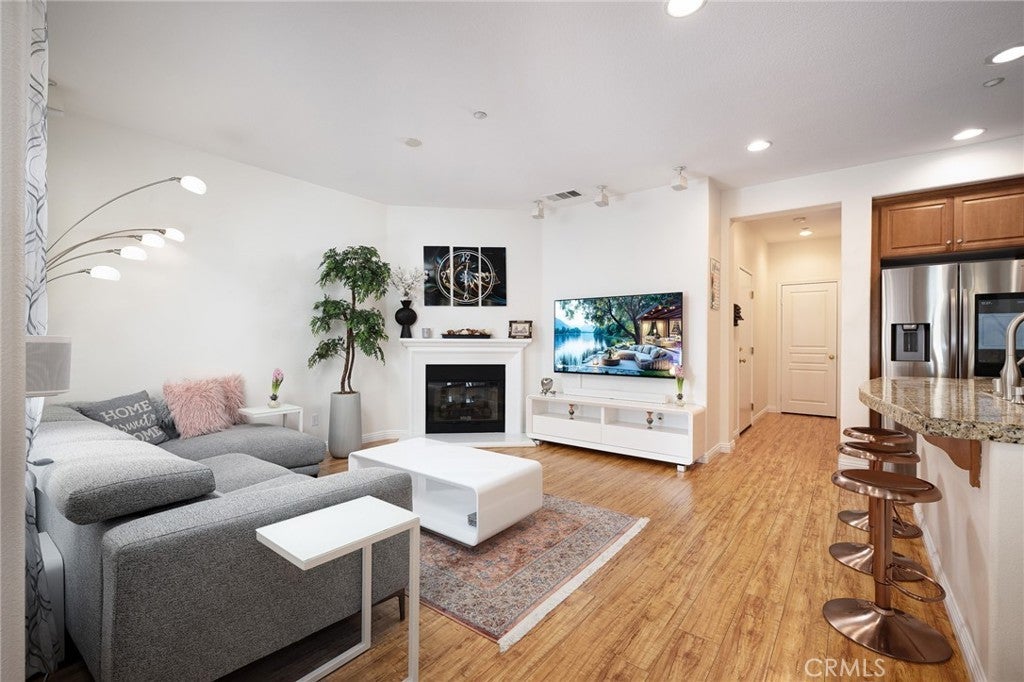 Photo of Listing #OC26065430