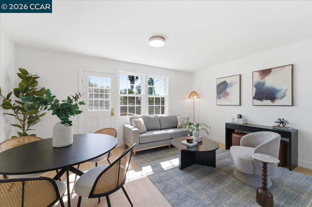 Photo of Listing #41128949