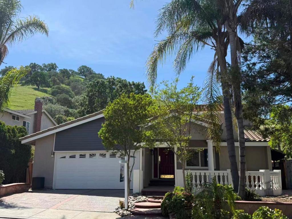 Photo of Listing #ML82040702