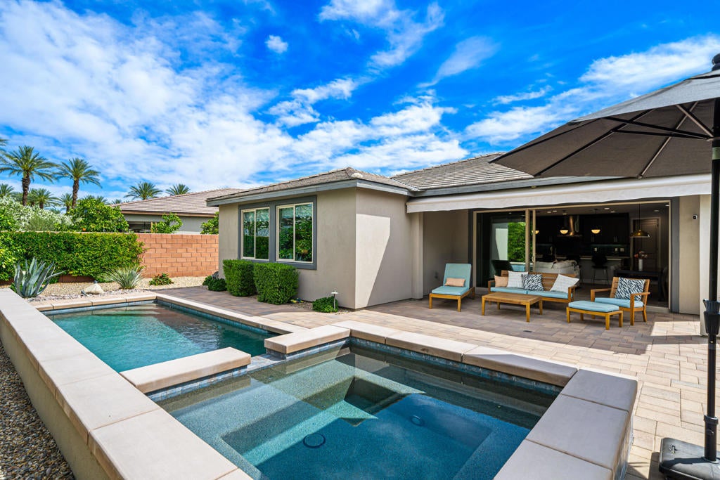 Photo of Listing #219145499DA