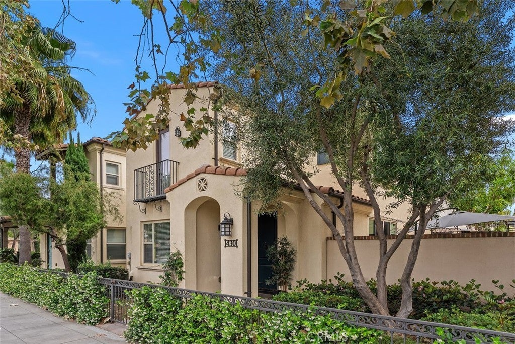 Photo of Listing #OC26067144