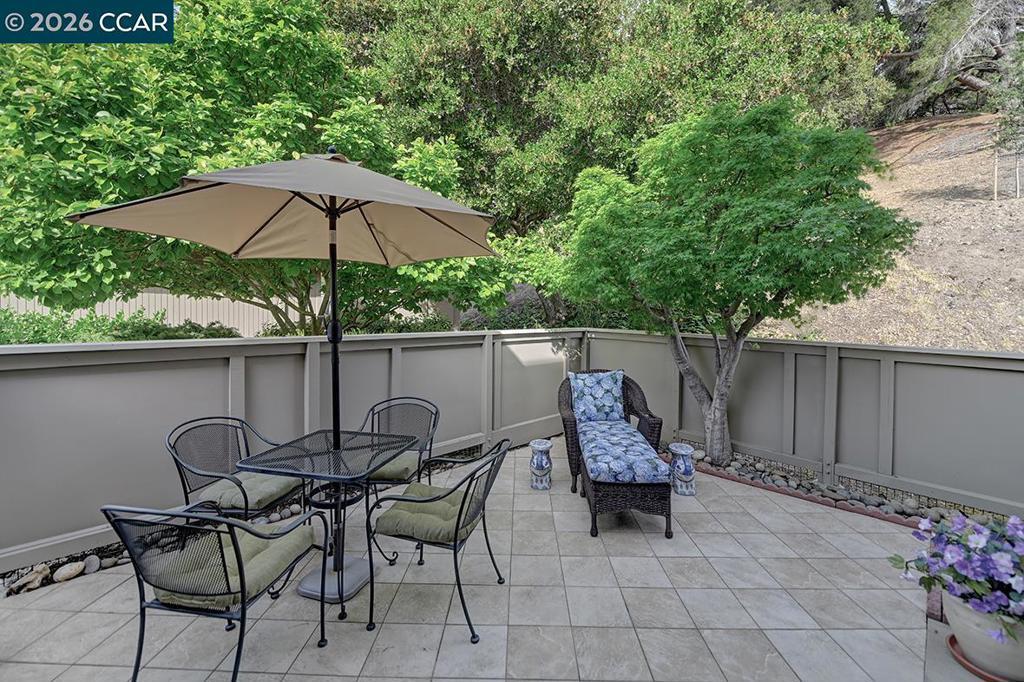 Photo of Listing #41128977