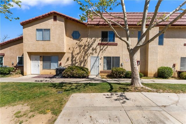 1750 E Avenue Q14, Palmdale