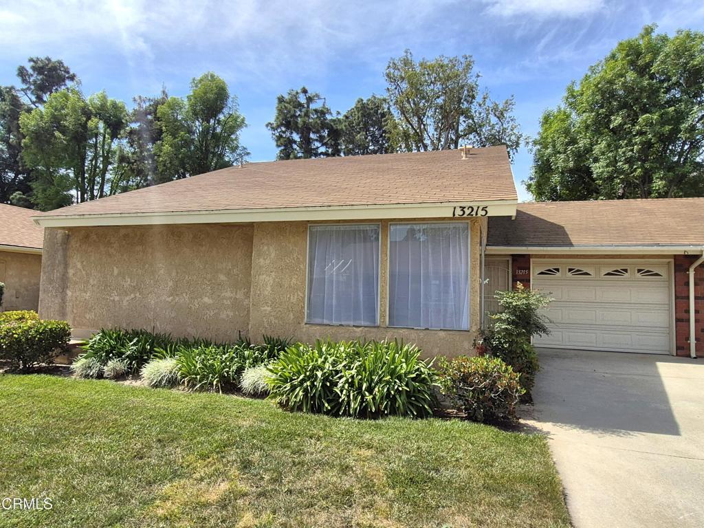 Photo of Listing #V1-35464