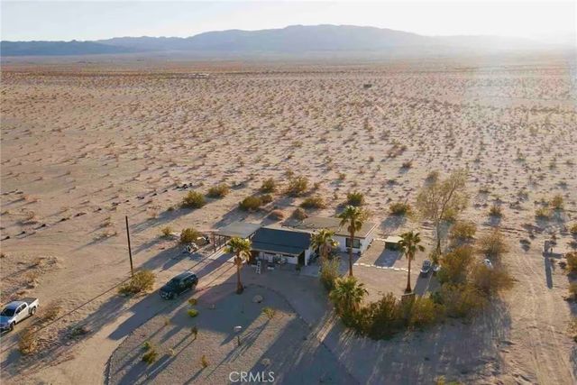 83683 Amboy Road, 29 Palms