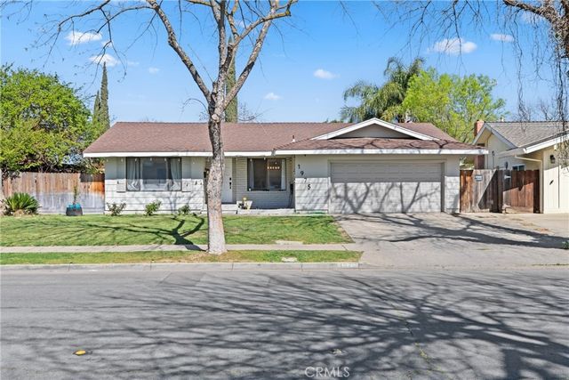 1975 E Alexander, Merced