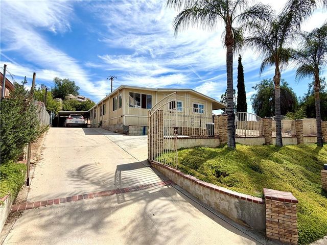 295 Cochise, Perris