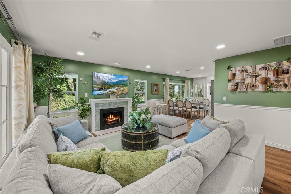 Photo of Listing #PW26068133