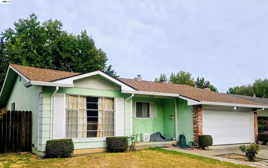 Photo of Listing #41129051