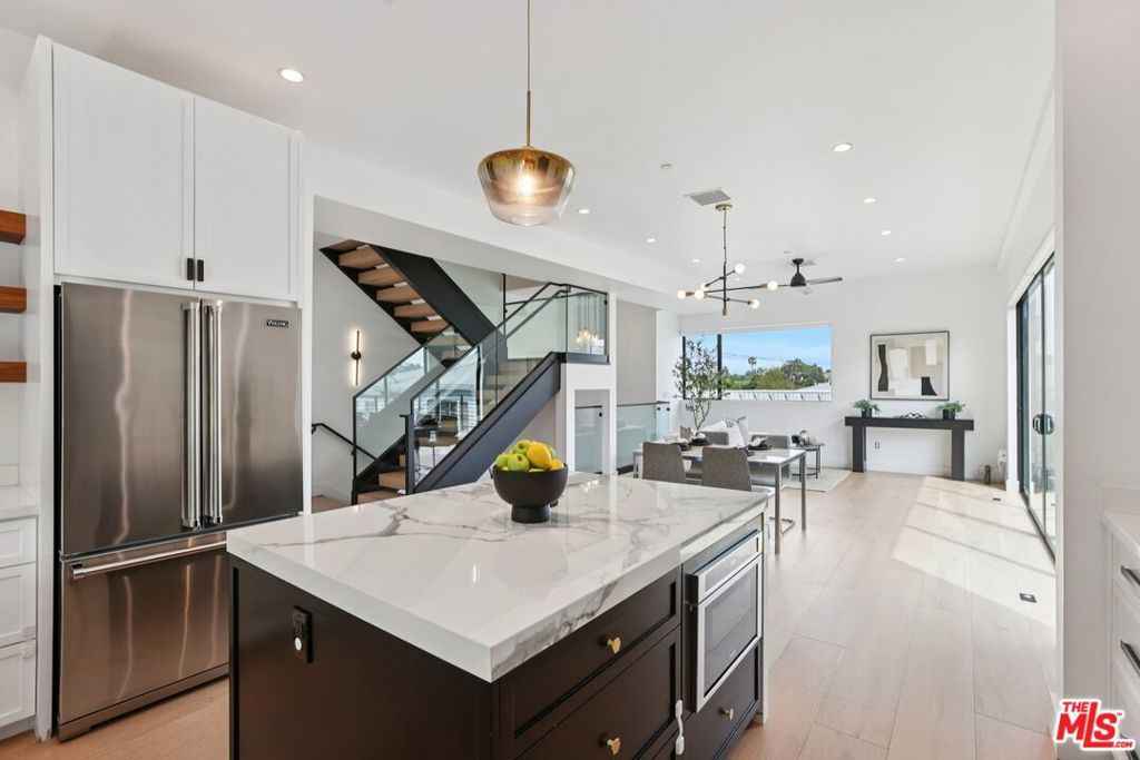 Photo of Listing #26670565