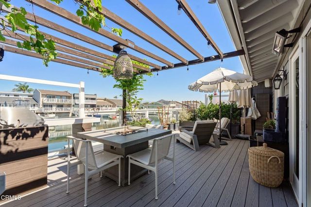 4575 Gateshead Bay, Oxnard