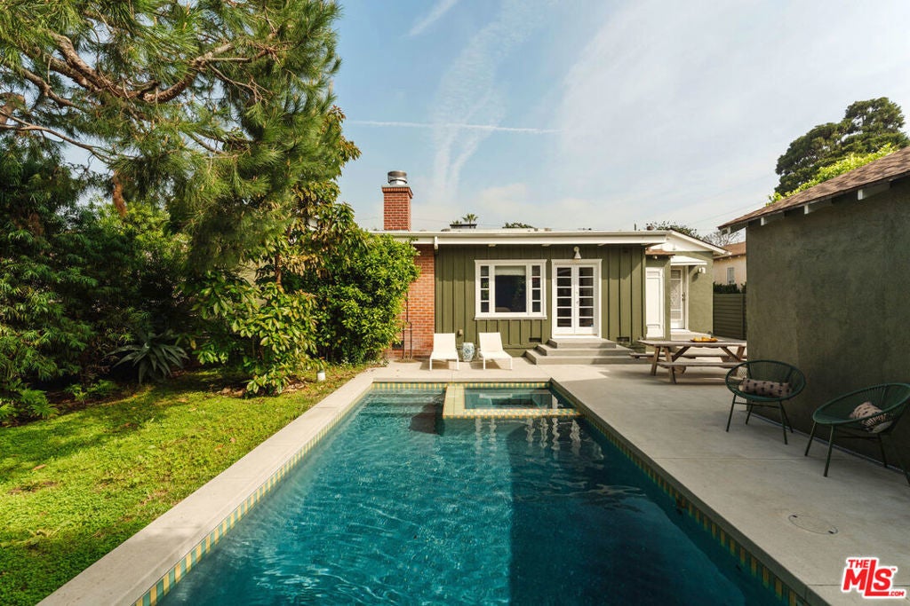 Photo of Listing #26671175