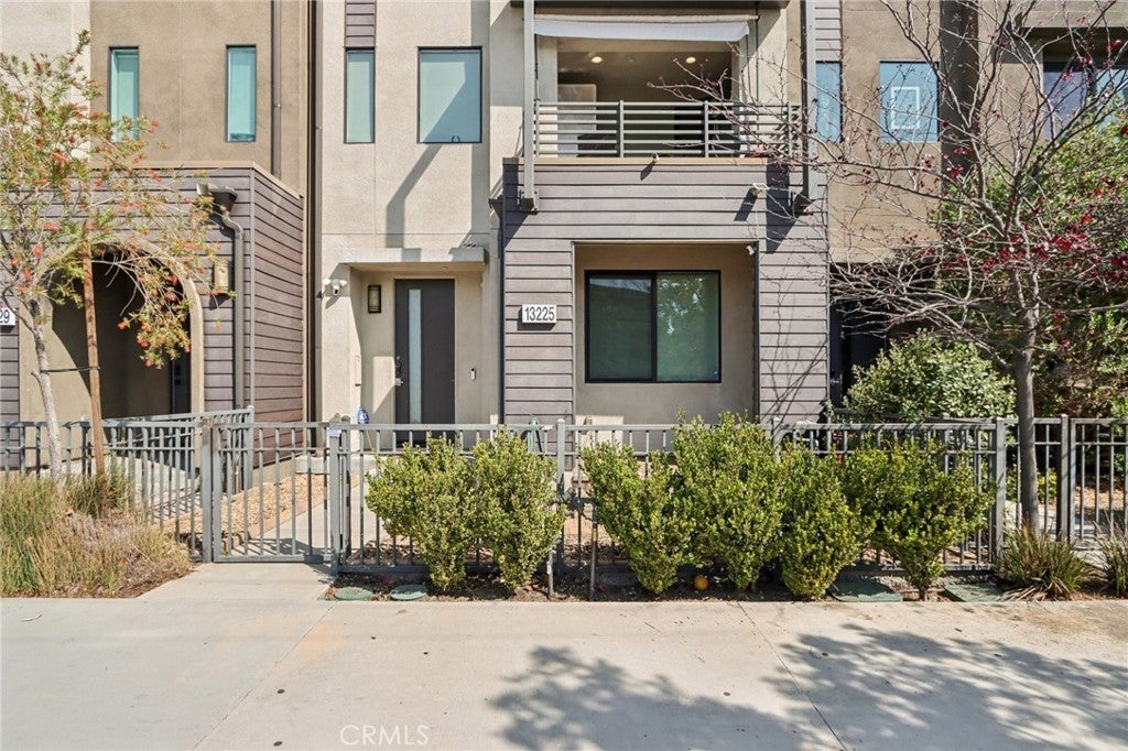 Photo of Listing #SR26067900