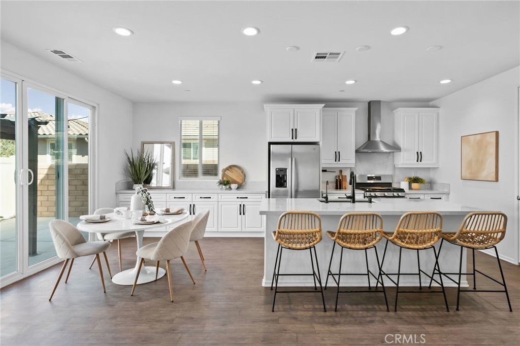 Photo of Listing #IG26042829