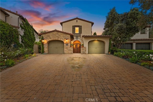 26 View Terrace, Irvine