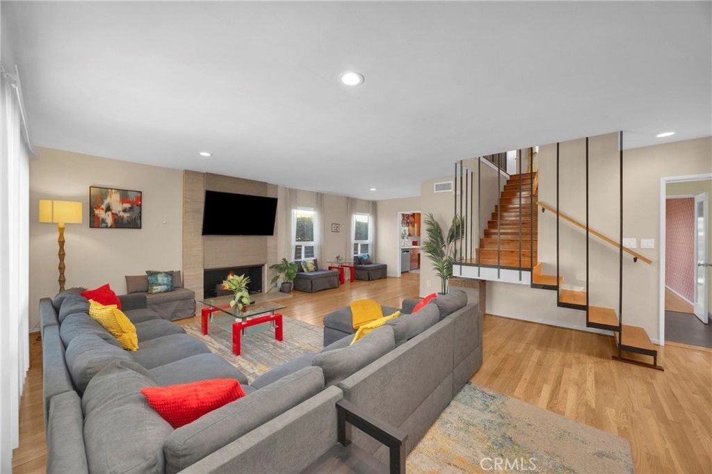 134 Bennett, Long Beach