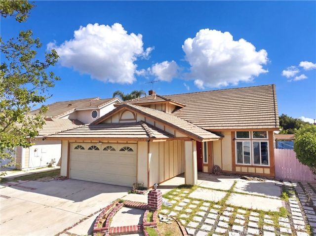 1813 Chesapeake Way, Corona