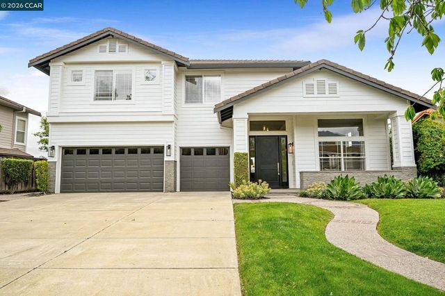 1161 Torrey Pines Pl, Clayton