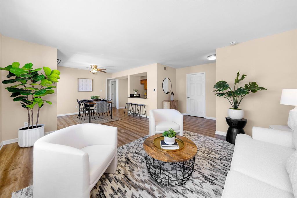 Photo of Listing #PTP2602382