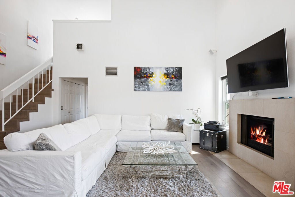 Photo of Listing #26671869