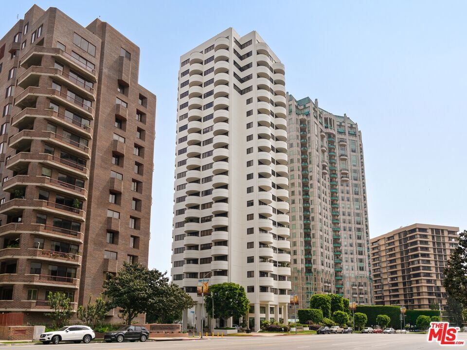 Photo of Listing #26671545