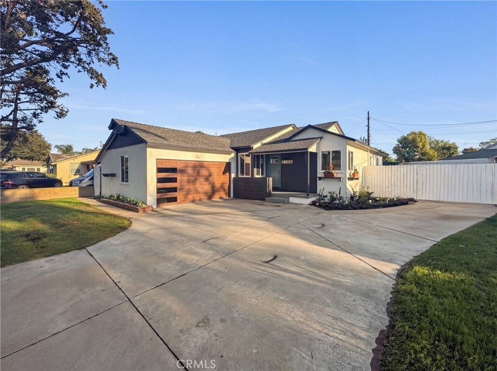 Photo of Listing #SR26067799