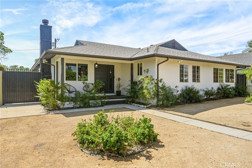 Photo of Listing #DW26069368