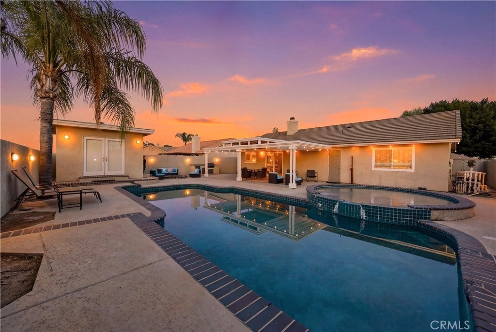 Photo of Listing #DW26069379