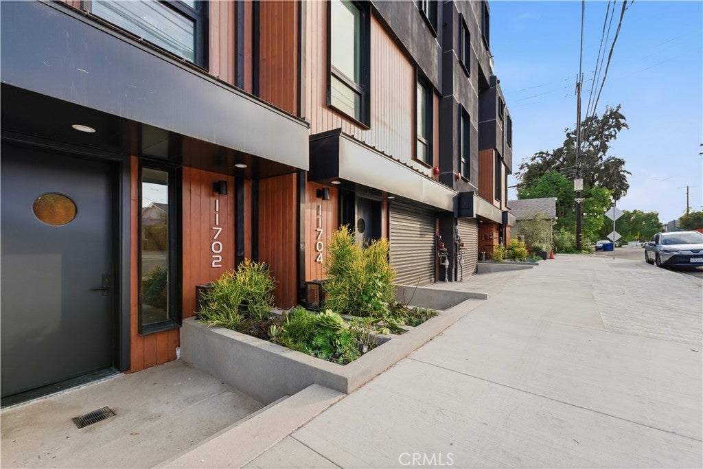 Photo of Listing #LG26064690