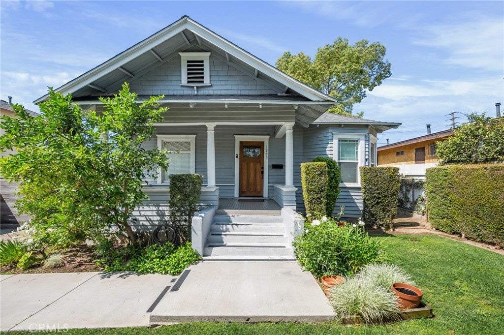 Photo of Listing #PV26066757