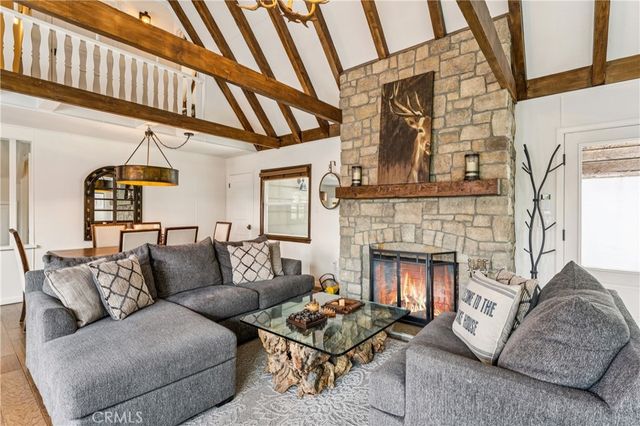 28898 Palisades, Lake Arrowhead