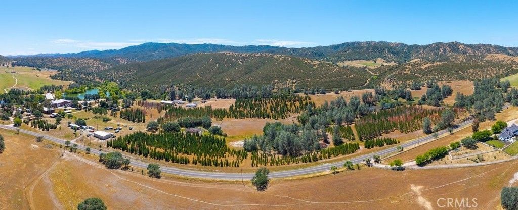 705 Calf Canyon, Creston