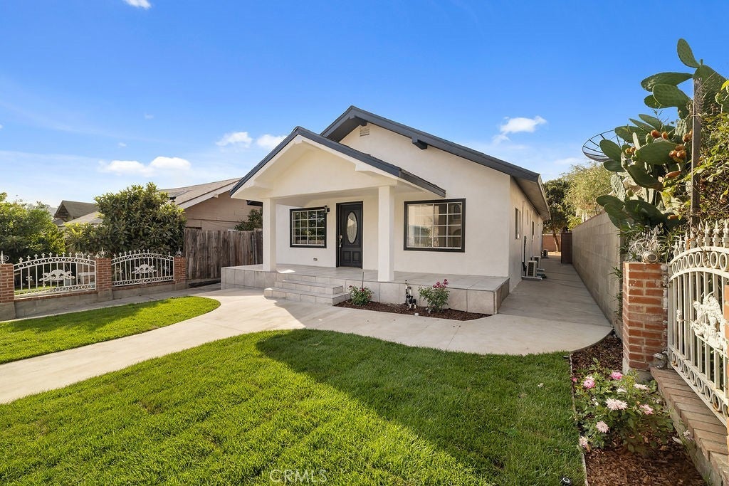 Photo of Listing #SR26066824