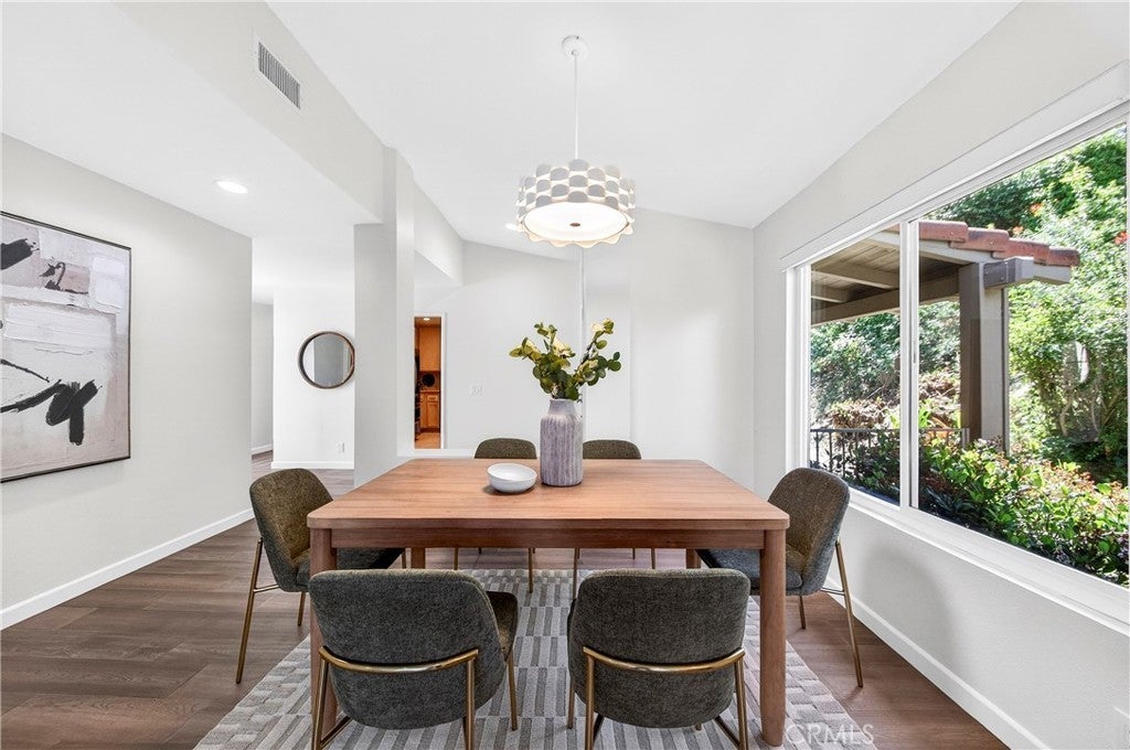 Photo of Listing #SB26065726