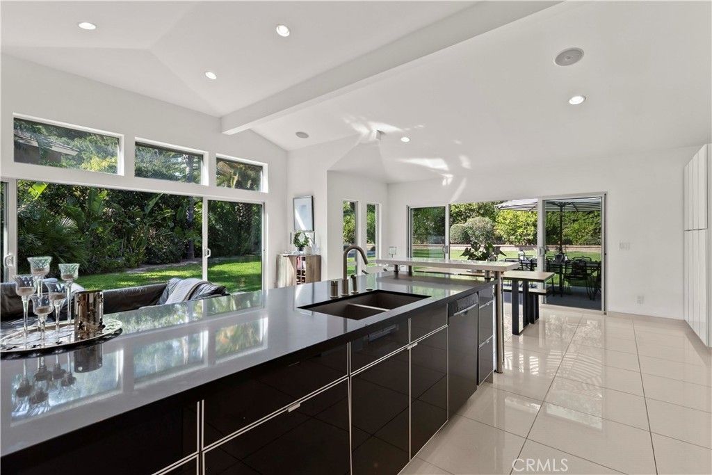 4060 Hickory Tree, Yorba Linda