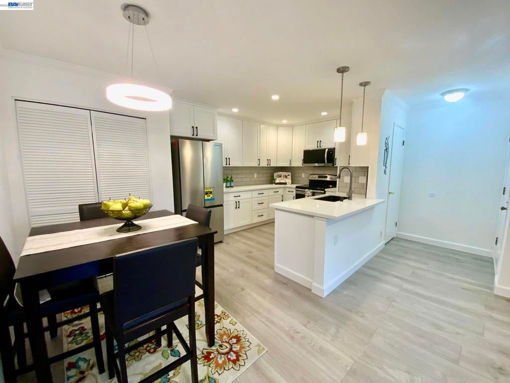 Photo of Listing #41129199