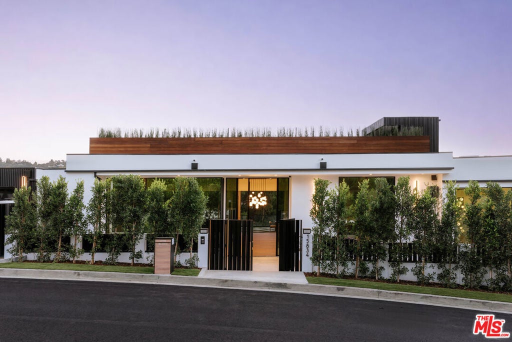 Photo of Listing #26669513