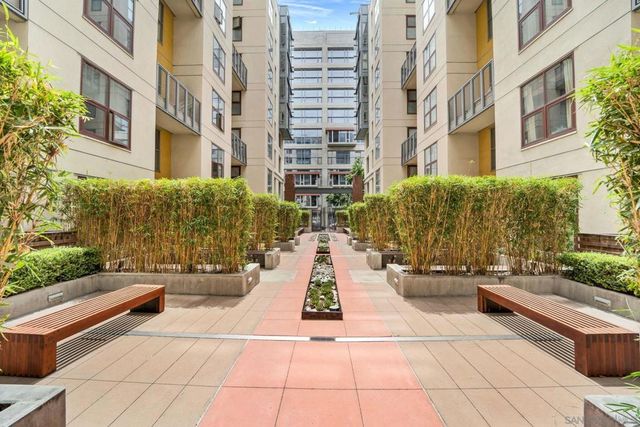 1150 J Street # 218, San Diego