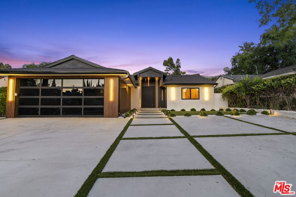 Photo of Listing #26671911