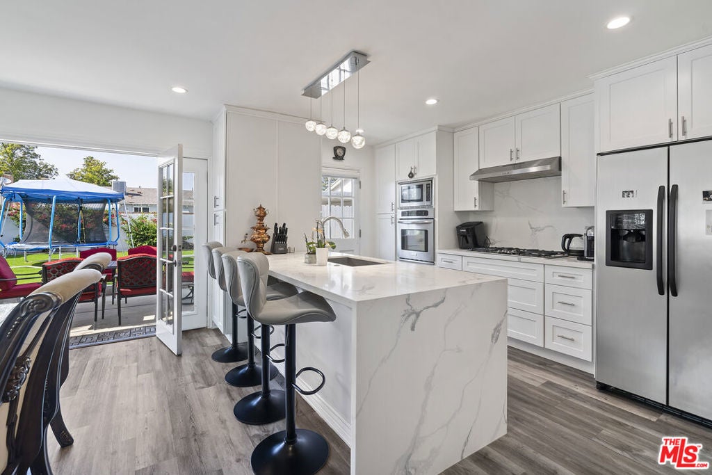 Photo of Listing #26669105