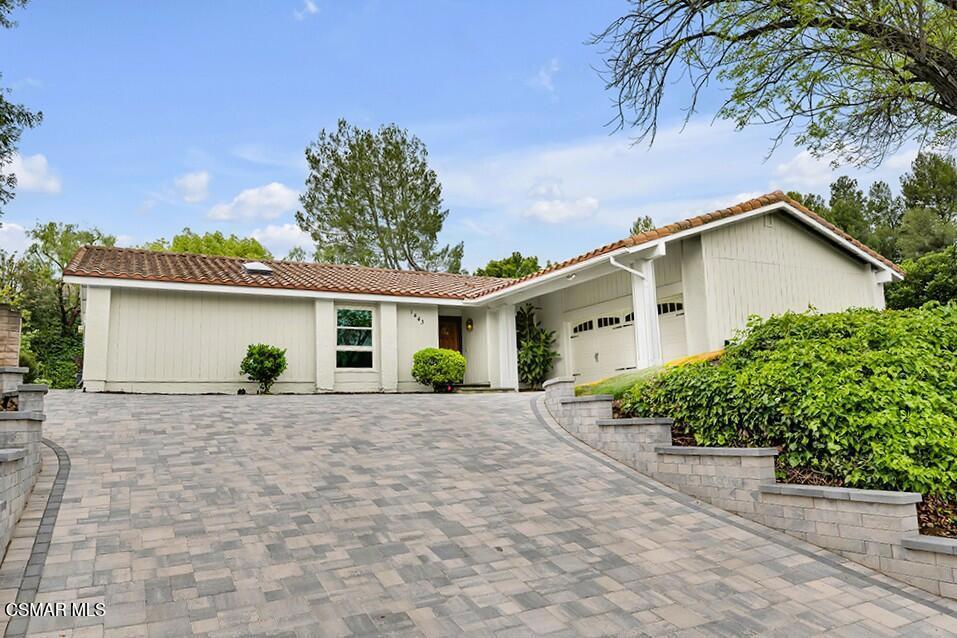 Photo of Listing #226001479