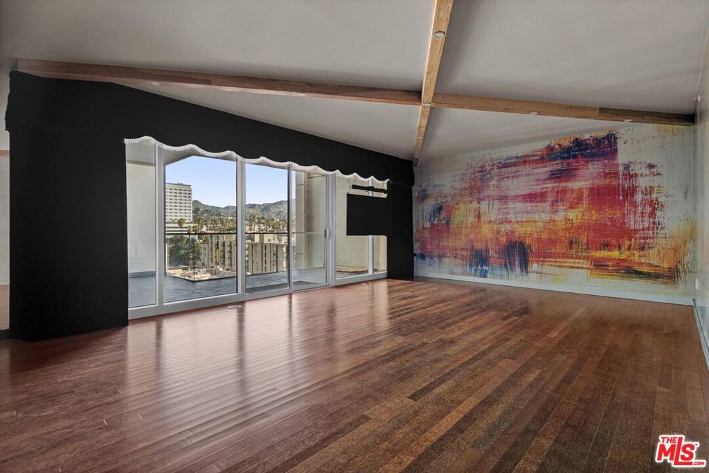 Photo of Listing #26669679