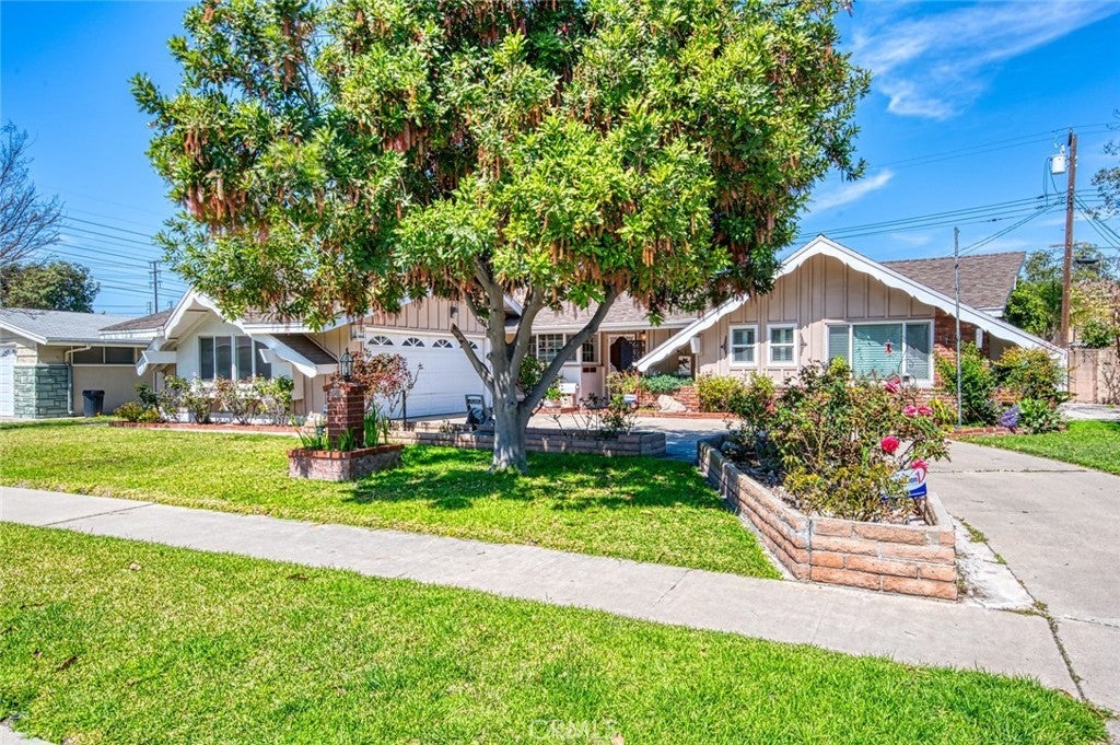 Photo of Listing #OC26068969