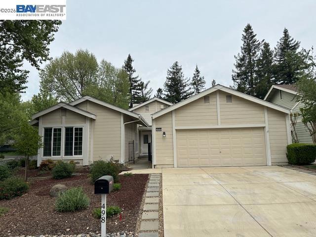 Photo of Listing #41129293