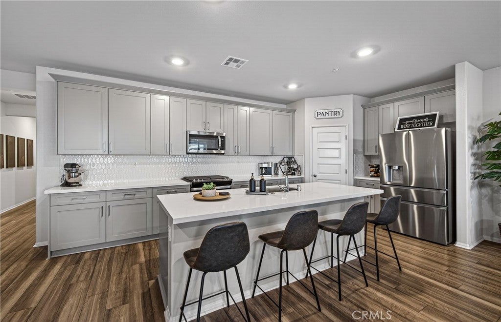 Photo of Listing #IG26070247