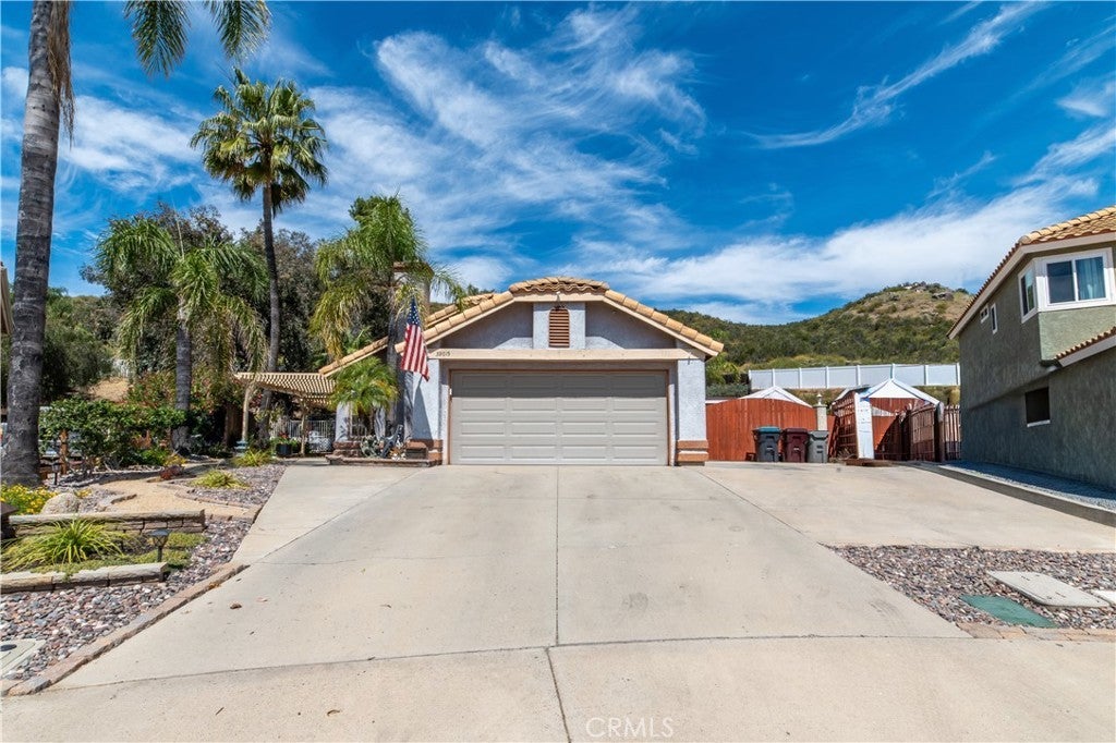 Photo of Listing #IV26058903